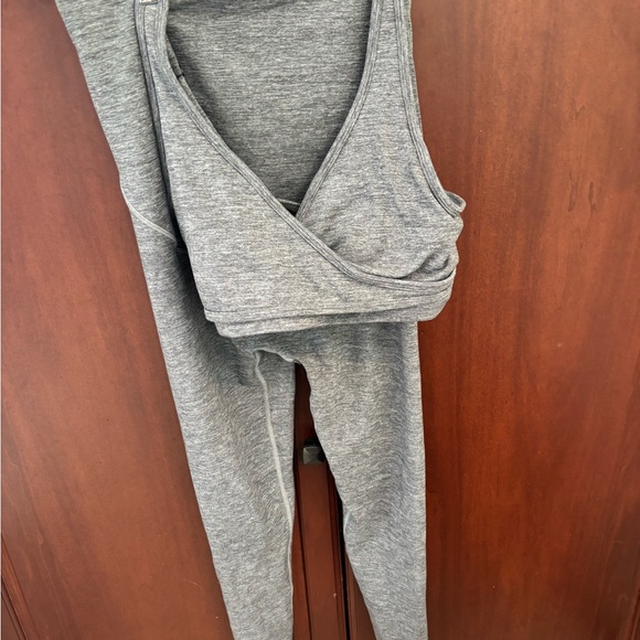 Vitality Daydream Gray Maternity Leggings & Nursing Bra - Picture 4 of 8